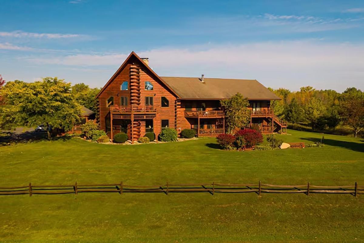 Point Au Roche Lodge Plattsburgh Εξωτερικό φωτογραφία
