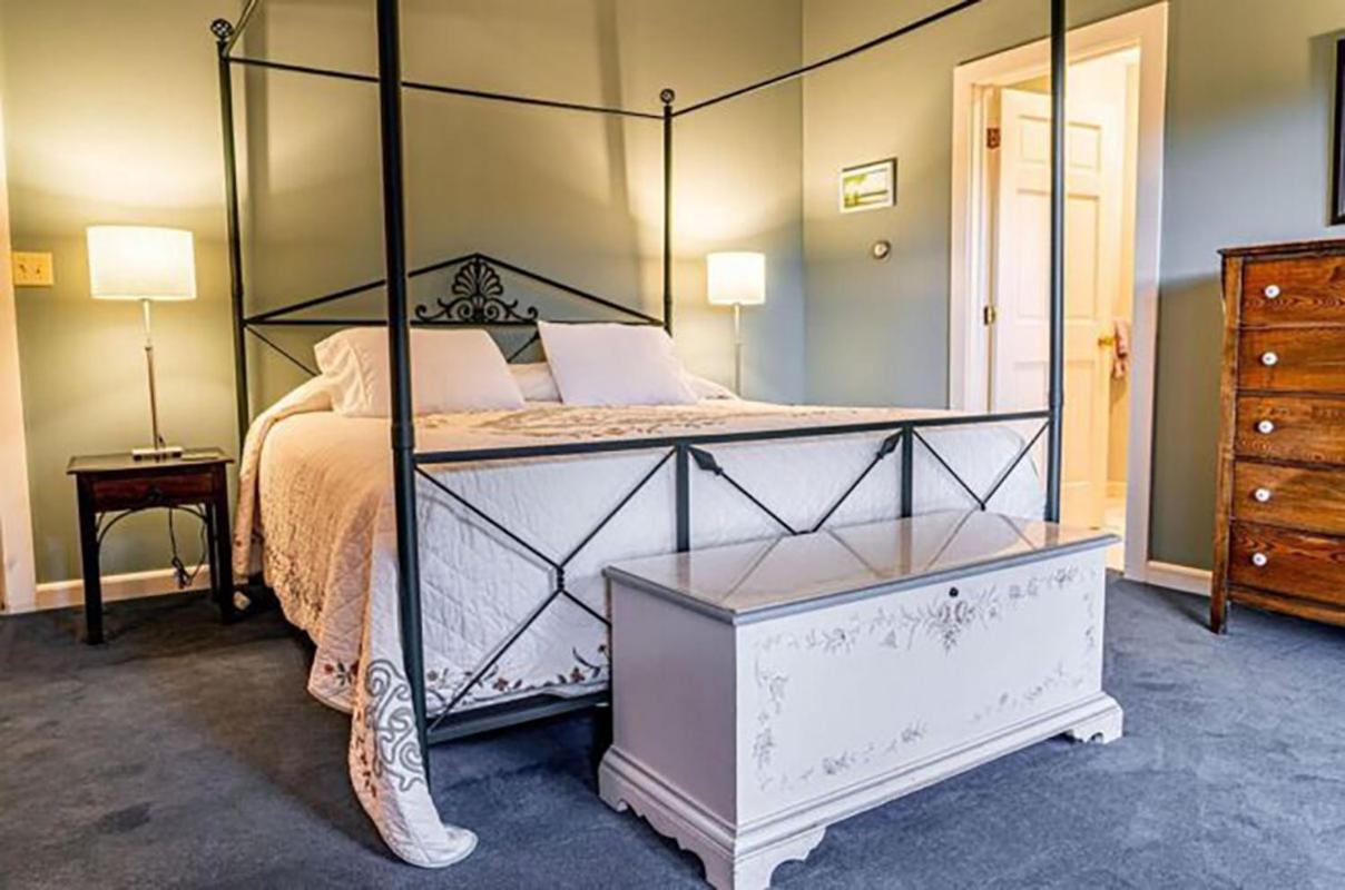 Point Au Roche Lodge Plattsburgh Εξωτερικό φωτογραφία