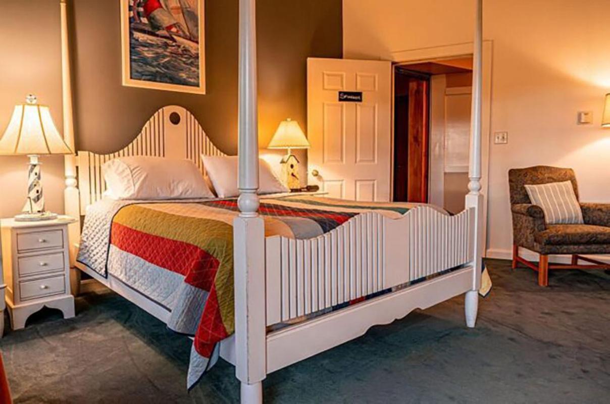 Point Au Roche Lodge Plattsburgh Εξωτερικό φωτογραφία