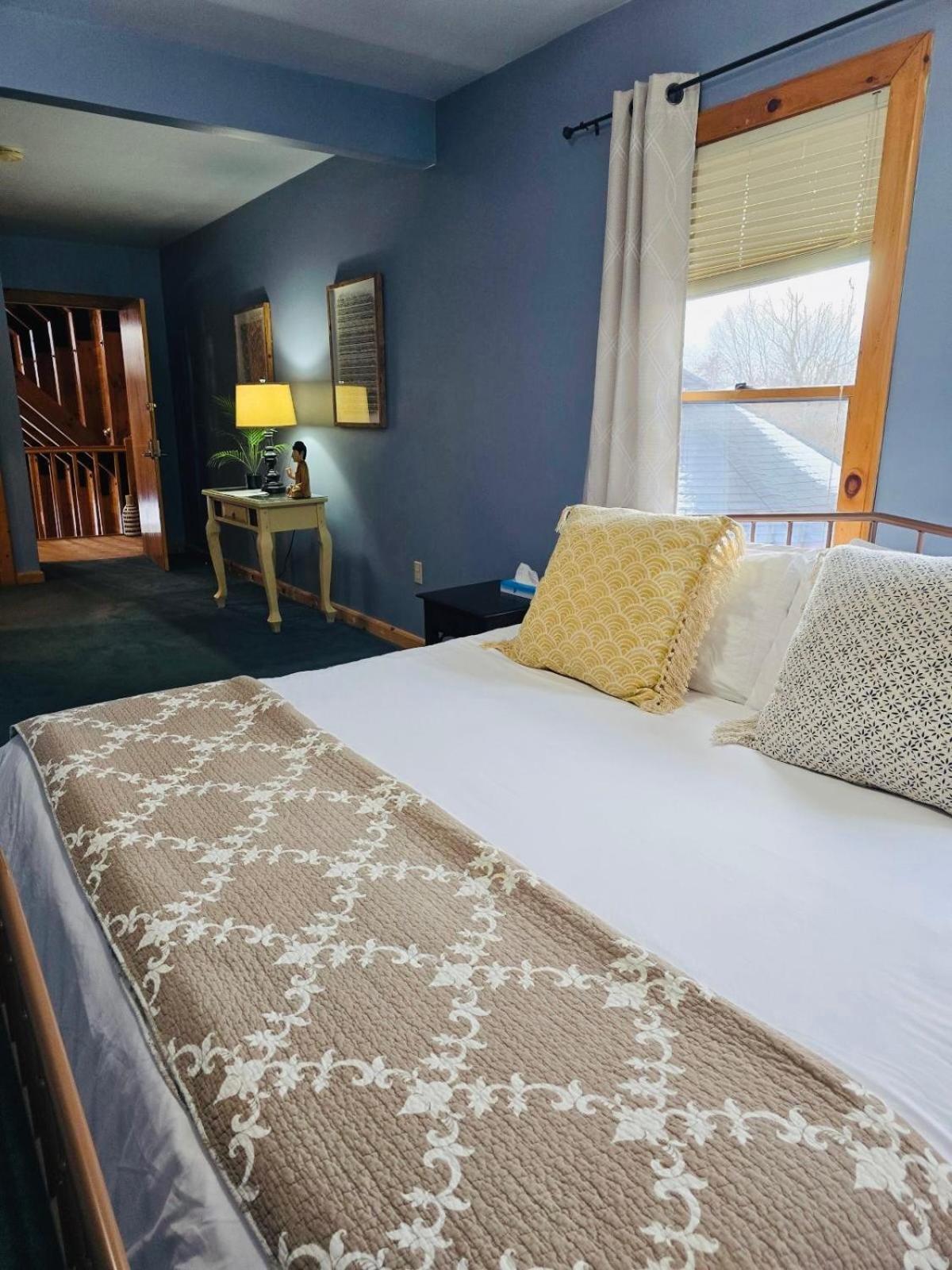 Point Au Roche Lodge Plattsburgh Εξωτερικό φωτογραφία